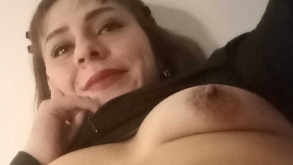 LizCheek